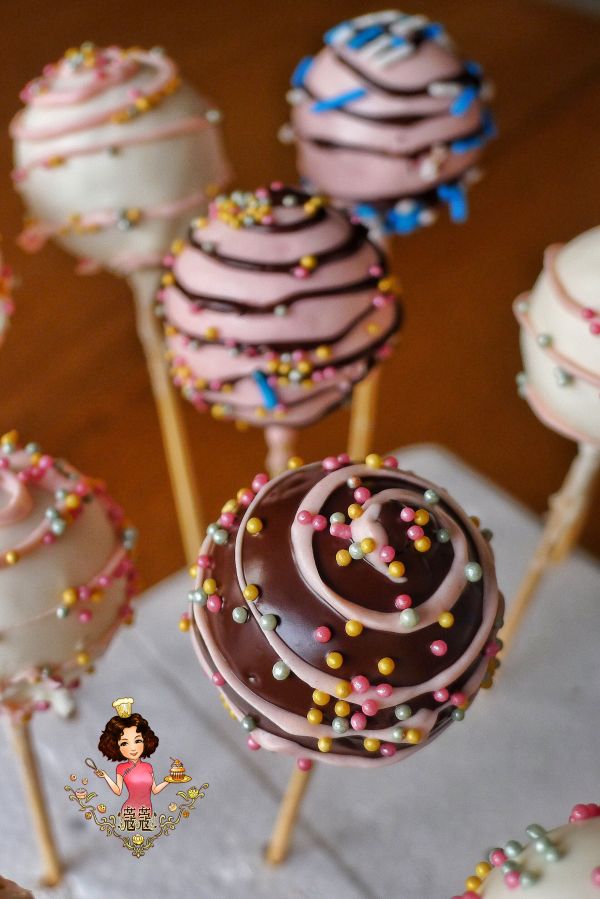 星空棒棒糖蛋糕