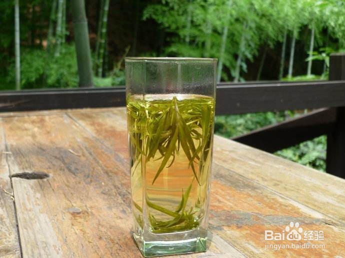 熬夜降火的人需要喝这些花茶