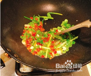 怎么自己做一份干锅土豆片？