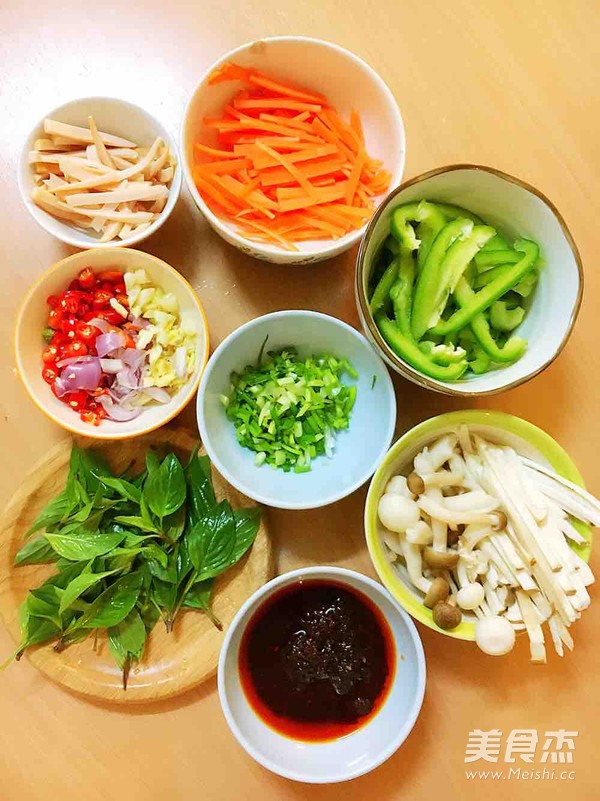 什锦炒乌冬的做法
