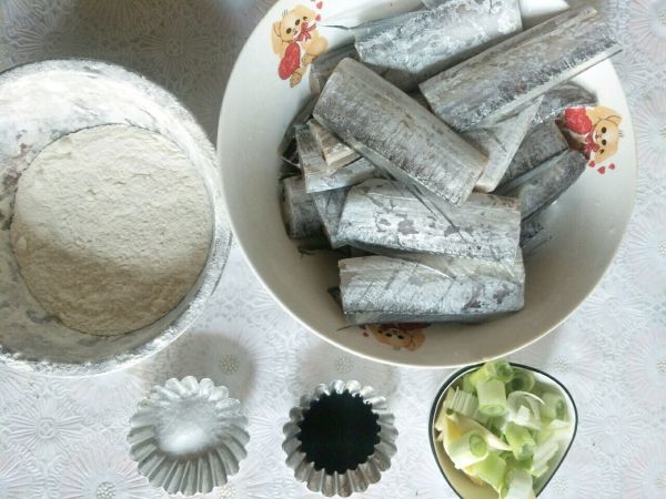 外焦里嫩不腥不腻的快手煎带鱼