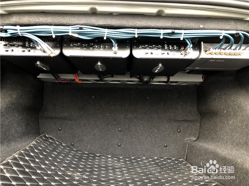 武汉宝马5系无损改装伊顿专用音响 ARC功放