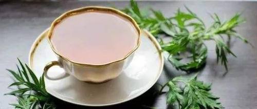 艾叶水洗脸的正确方法