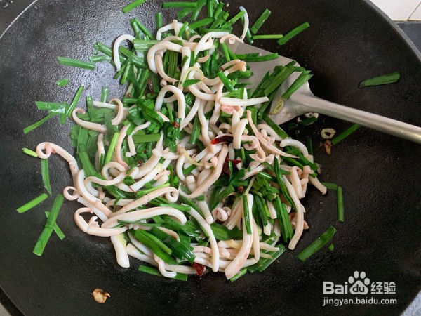 自制韭菜炒鱿鱼