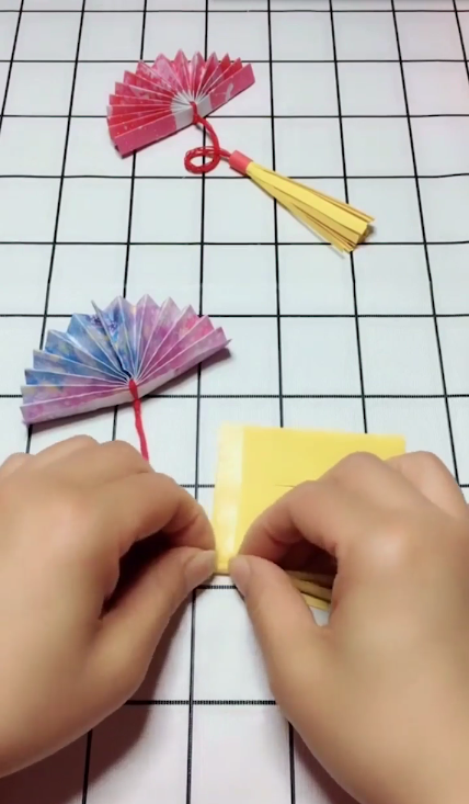 儿童手工小香扇怎么制作？