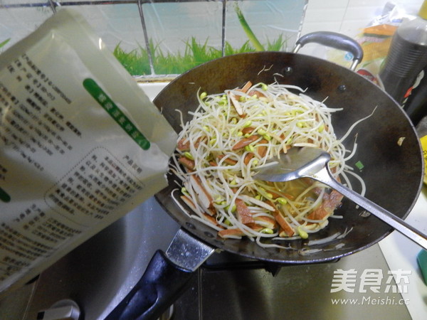 豆芽炒香干的做法