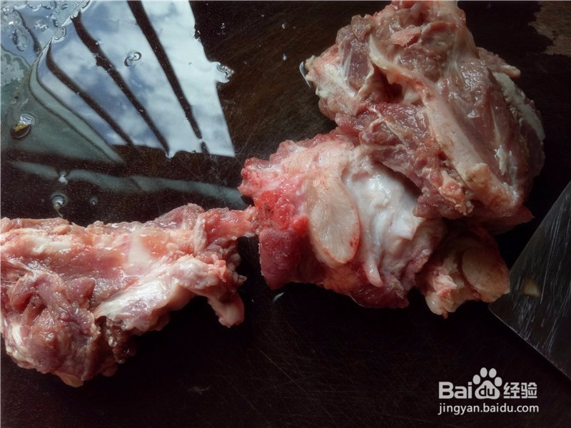 萝卜淮山煲猪骨汤