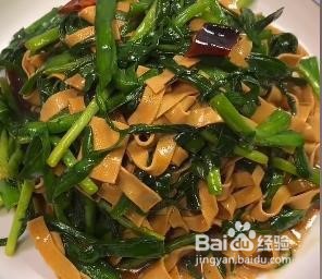 韭菜炒干豆腐的做法