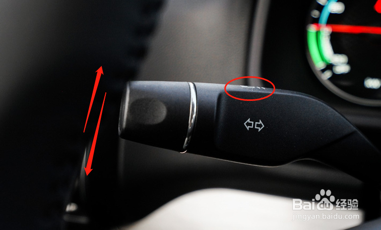 比亚迪唐新能源车辆灯光使用方法