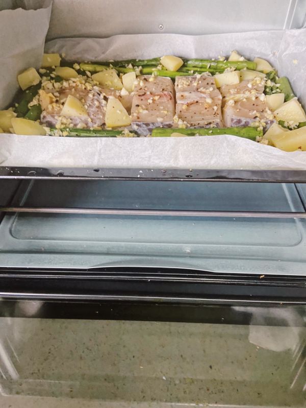 黑胡椒香烤鳕鱼