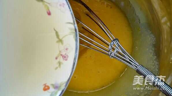 抹茶戚风的做法