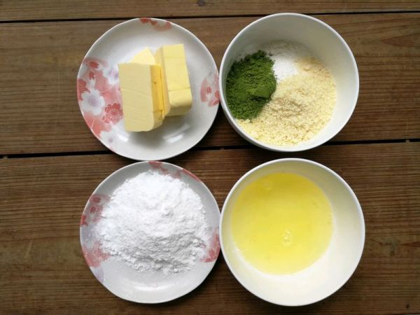 抹茶甜甜圈费南雪