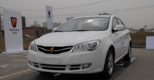 荣威350和350s哪个贵