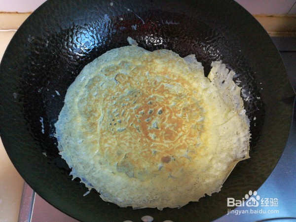 如何制作黄瓜金针菇 拌蛋丝