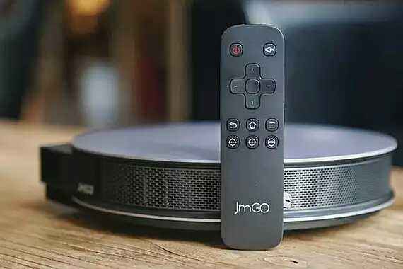 我们家买的坚果投影画面老是会模糊，什么原因