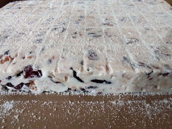 喜庆花生牛轧糖