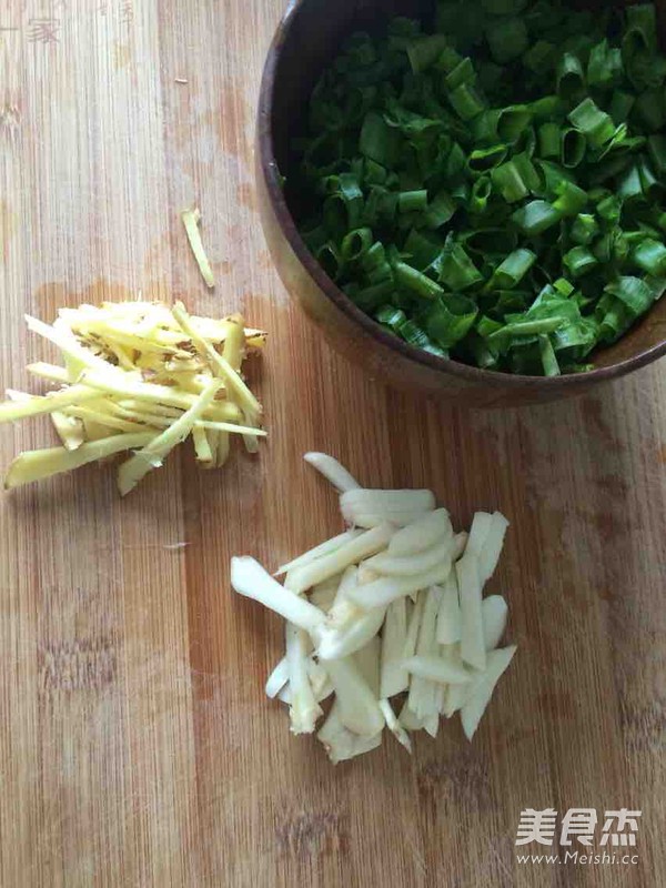 清蒸鲫鱼的做法