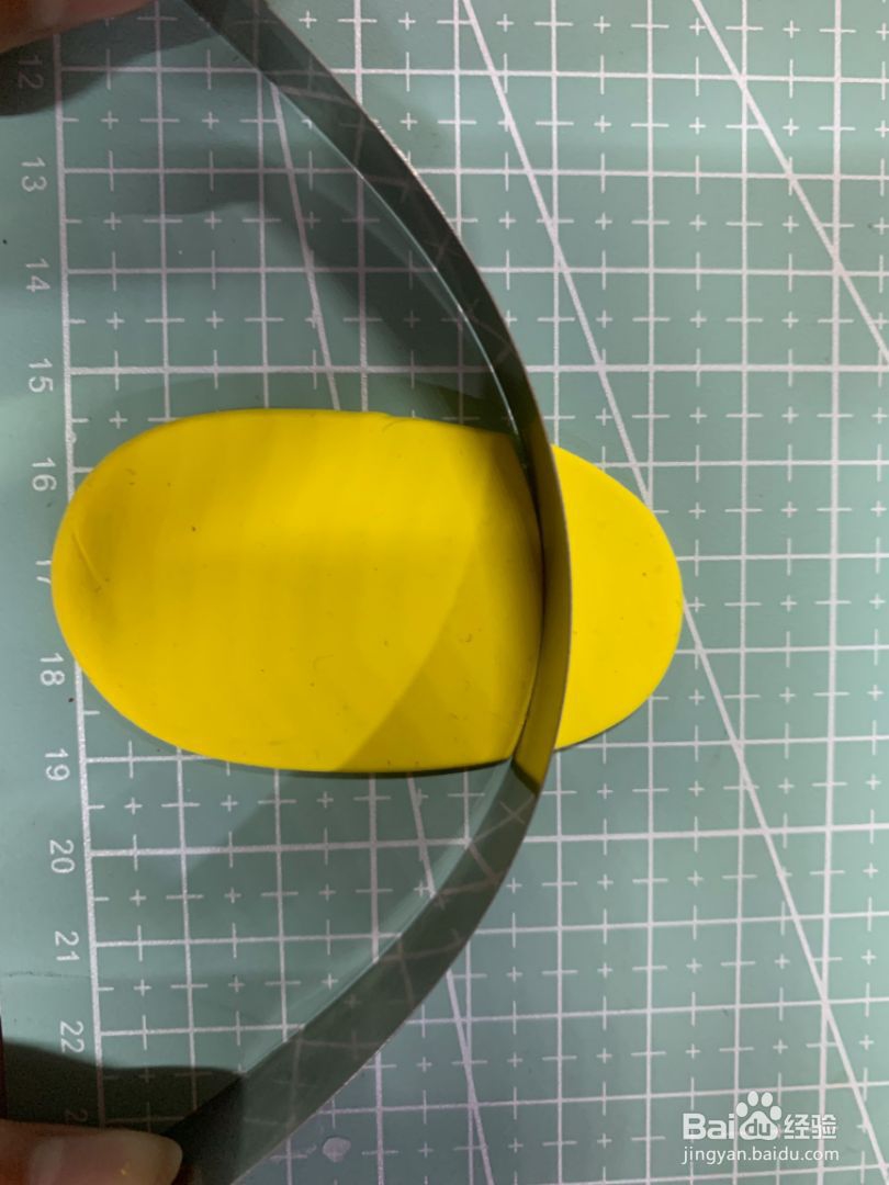 制作简单的皮卡丘棒球帽