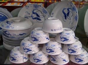 怎样挑选餐厅用陶瓷餐具?