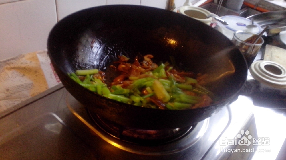 自家做菜芹菜滑肉片