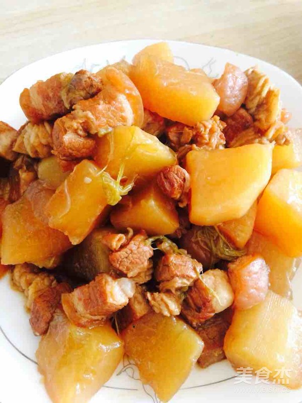 萝卜红烧肉的做法