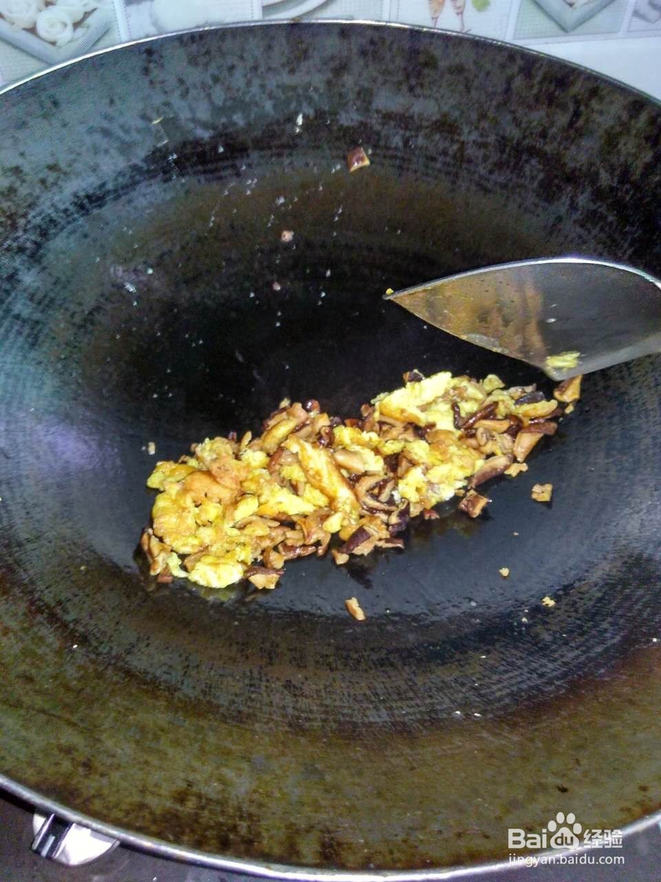 赖人香菇蛋炒粉