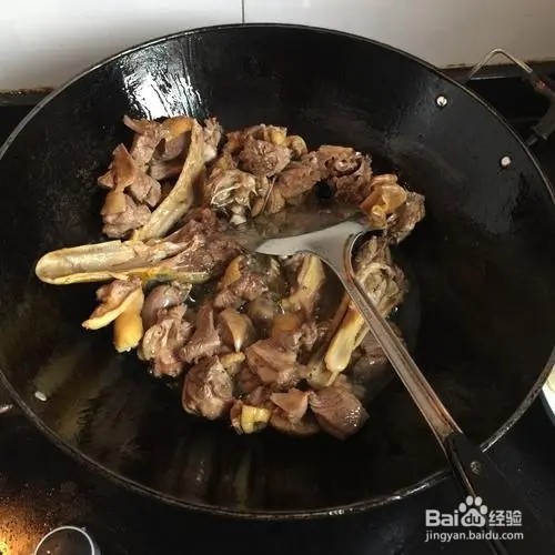 土豆炖野鸭