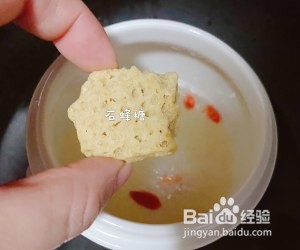 滋补清炖燕窝的做法