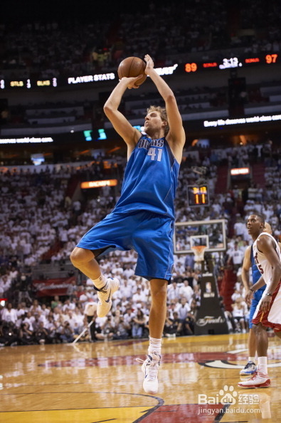 NBA十大得分狂人:乔丹不敌小飞侠