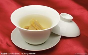 面肌痉挛还会出现哪些症状