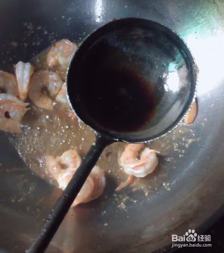 在家做西兰花炒虾仁