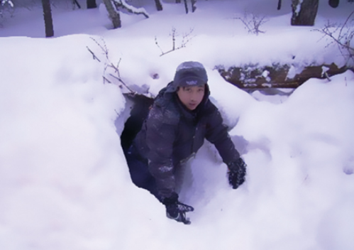 为什么冬天在雪洞里可以保暖