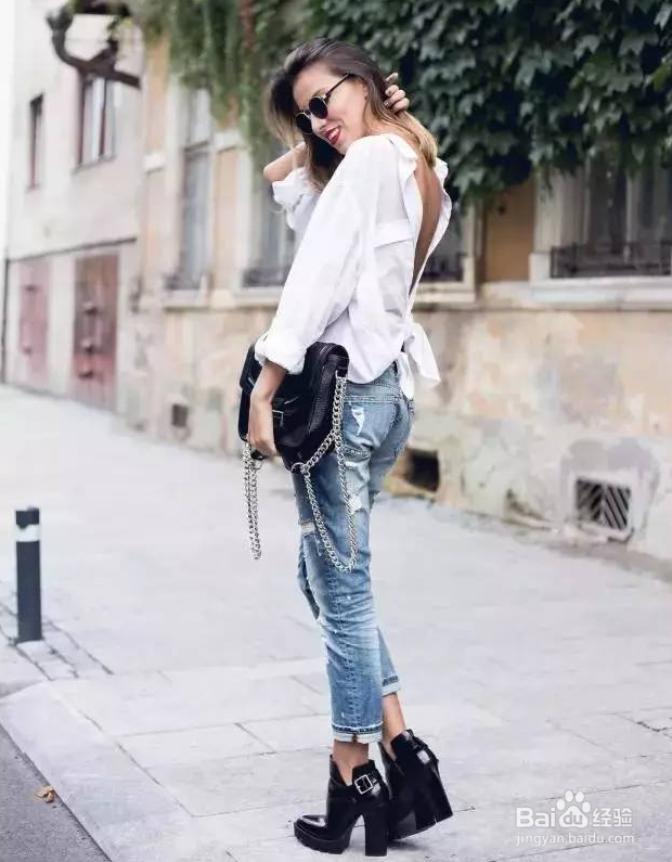 白衬衫最新流行的9种穿搭技巧，你Get了吗？