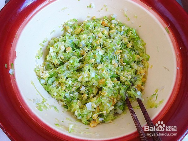 花朵水煎饺的做法