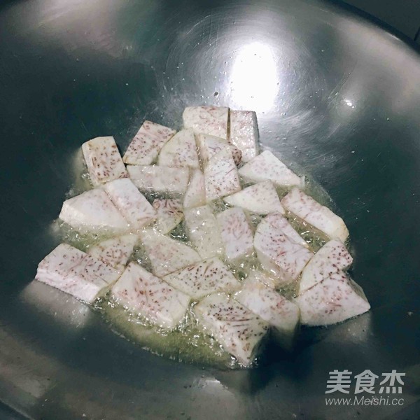 砂锅鱼头的做法