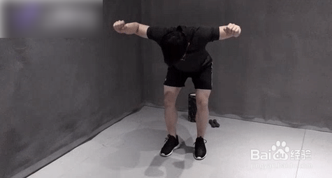 在家办公腰酸背痛,怎么做纠正体态的姿势?