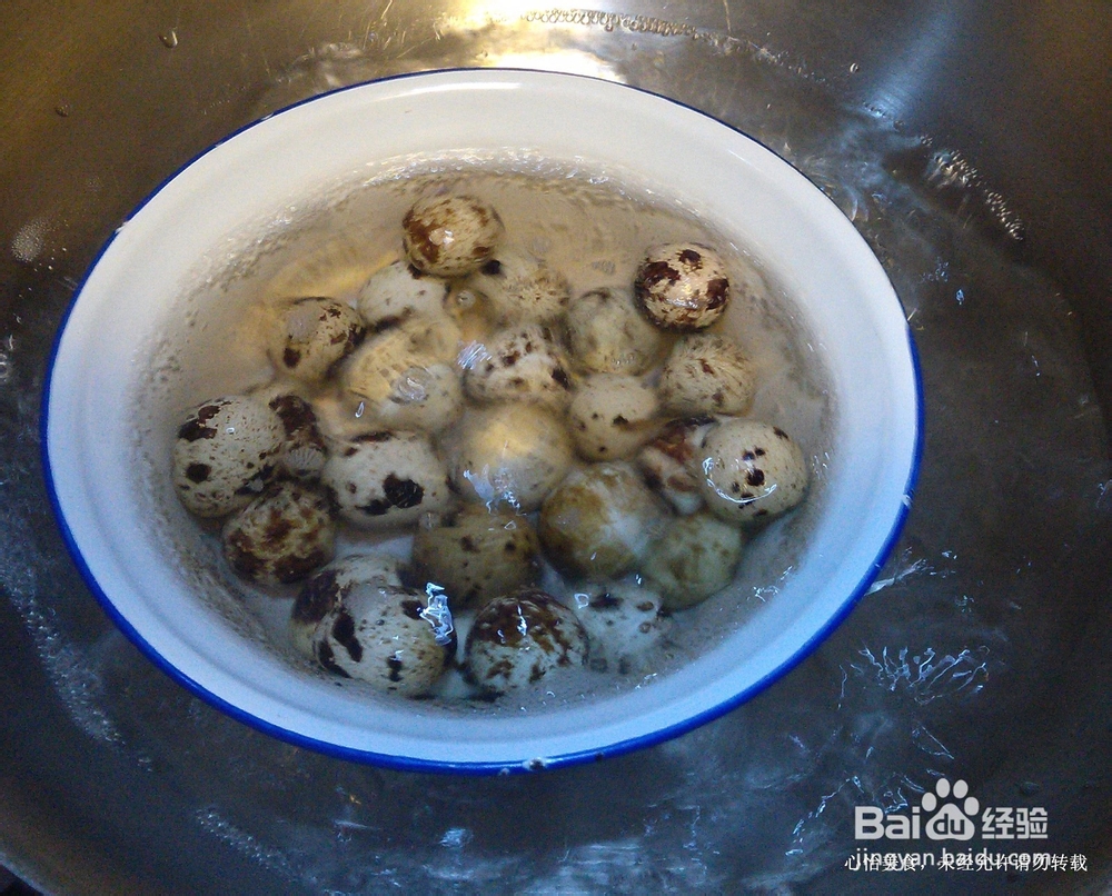 简单的爱心便当--卤肉饭