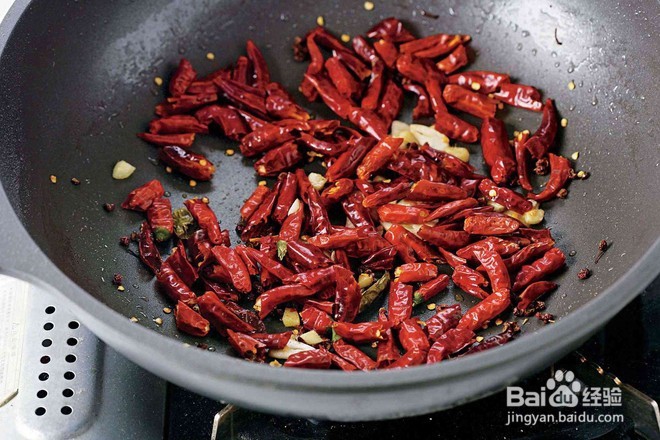 油炸辣子鸡 让你抗拒不了的麻辣鲜香