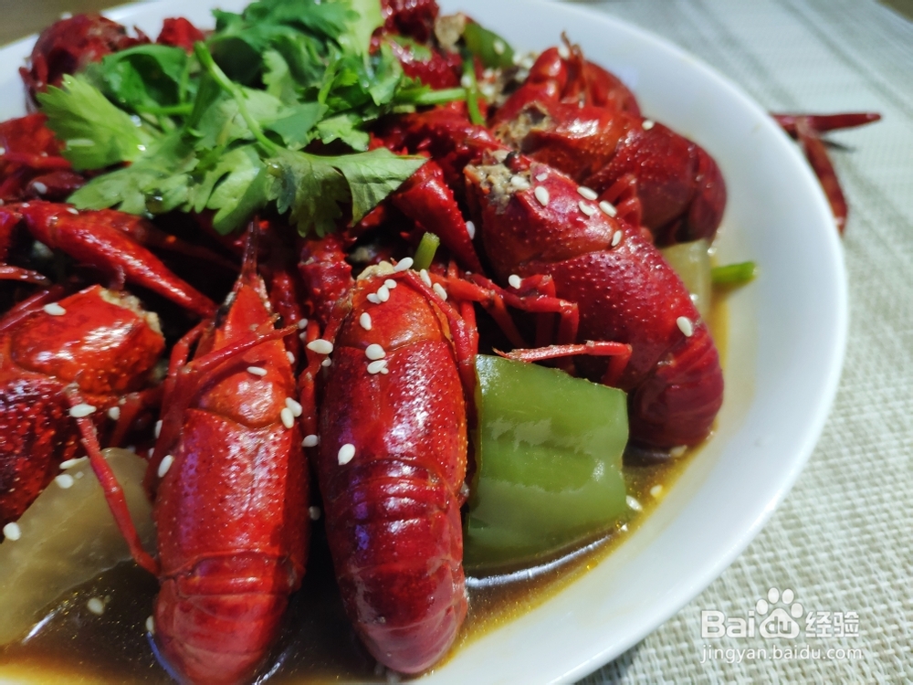 吃不够的十三香小龙虾