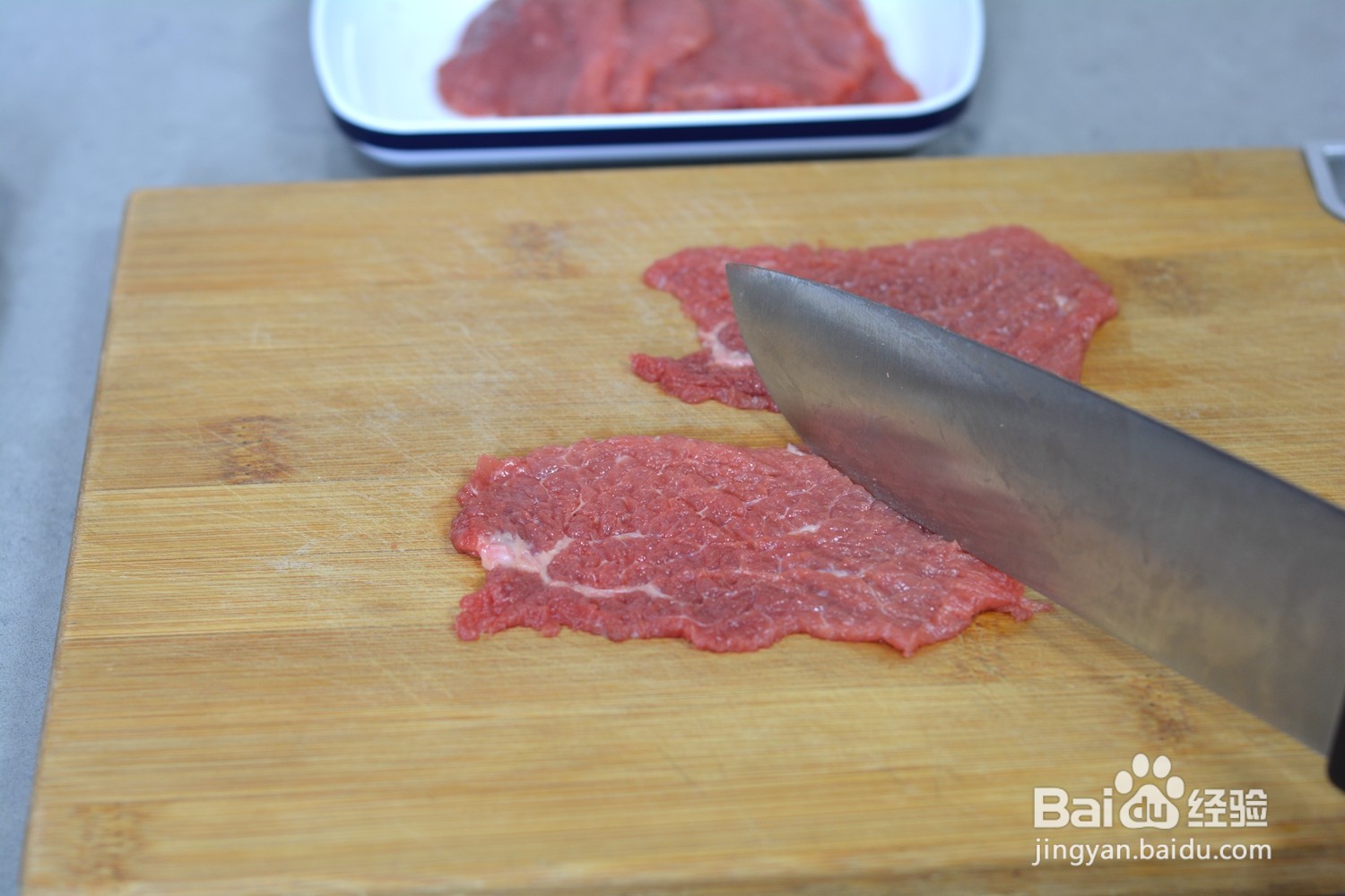 如何做出牛肉蔬菜卷?