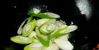 家常菜-葱爆牛肉