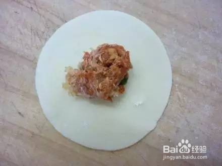 最新的饺子包法，帅呆了，不会你就OUT了！