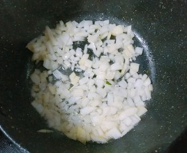 咖喱虾仁烩饭的做法