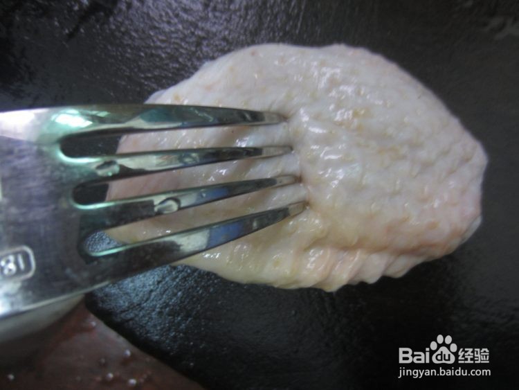 黑椒脆皮鸡翅的做法