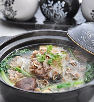 羊肉粉丝煲的做法