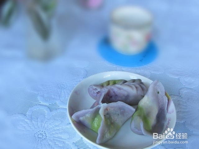 蔬菜牛肉馅儿彩色饺子