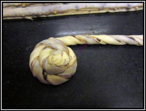 好吃的红豆松子蔓越莓卷的做法，快来学一下吧！