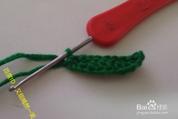 心形蔓草的钩织方法