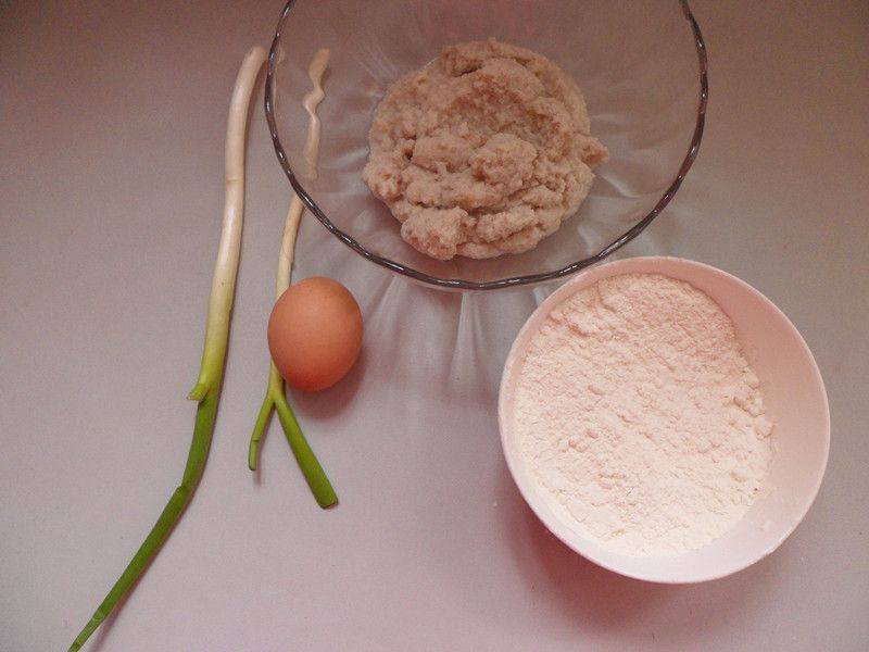 回忆童年时的味道——葱花豆渣饼
