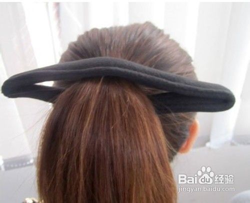 DIY复古丸子头打造王妃气质